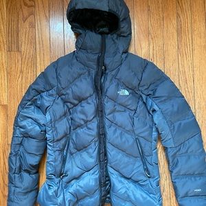Women’s The North Face jacket